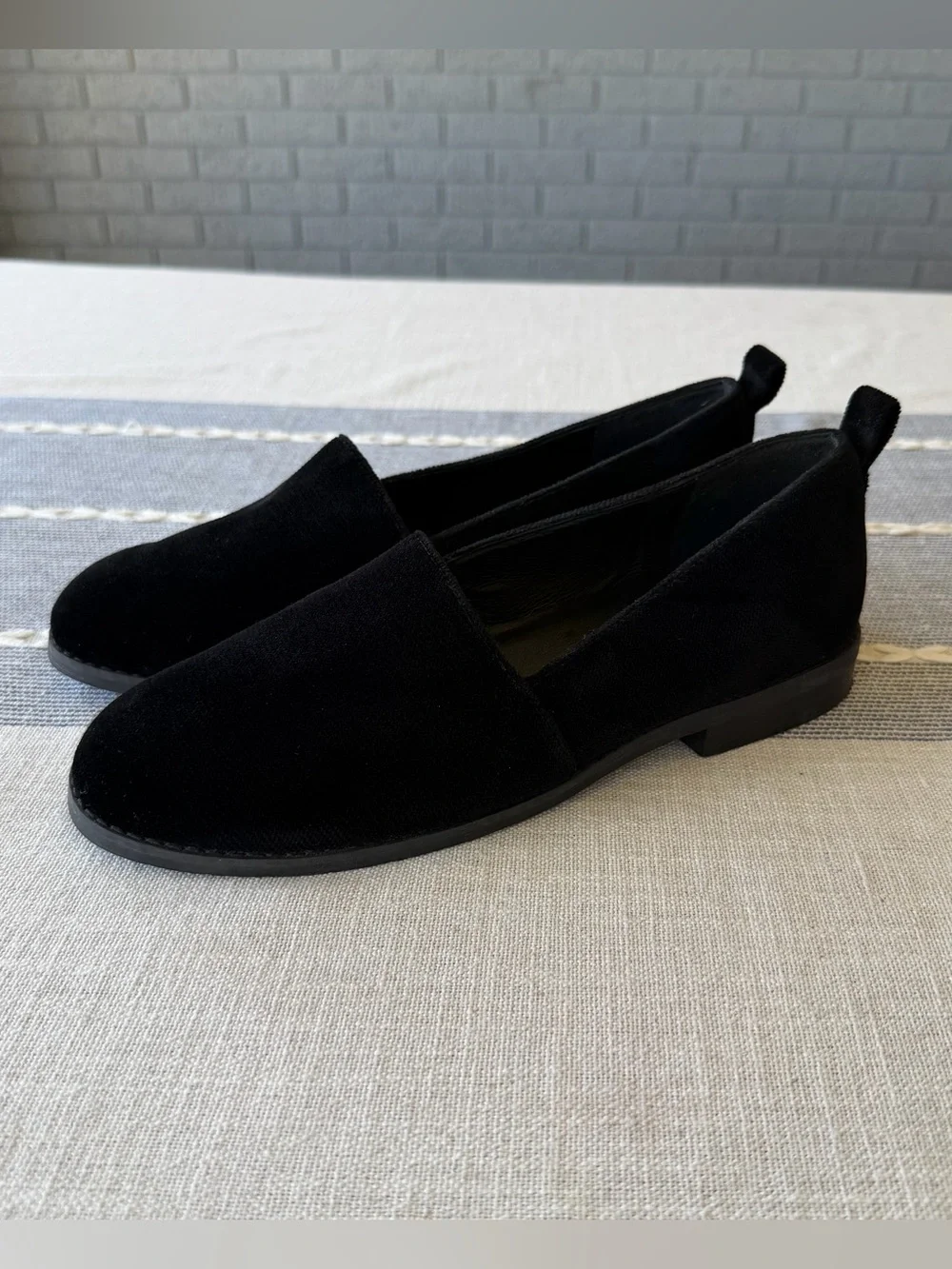 Eileen Fisher Demi 3 Flats Black Velvet Size 7